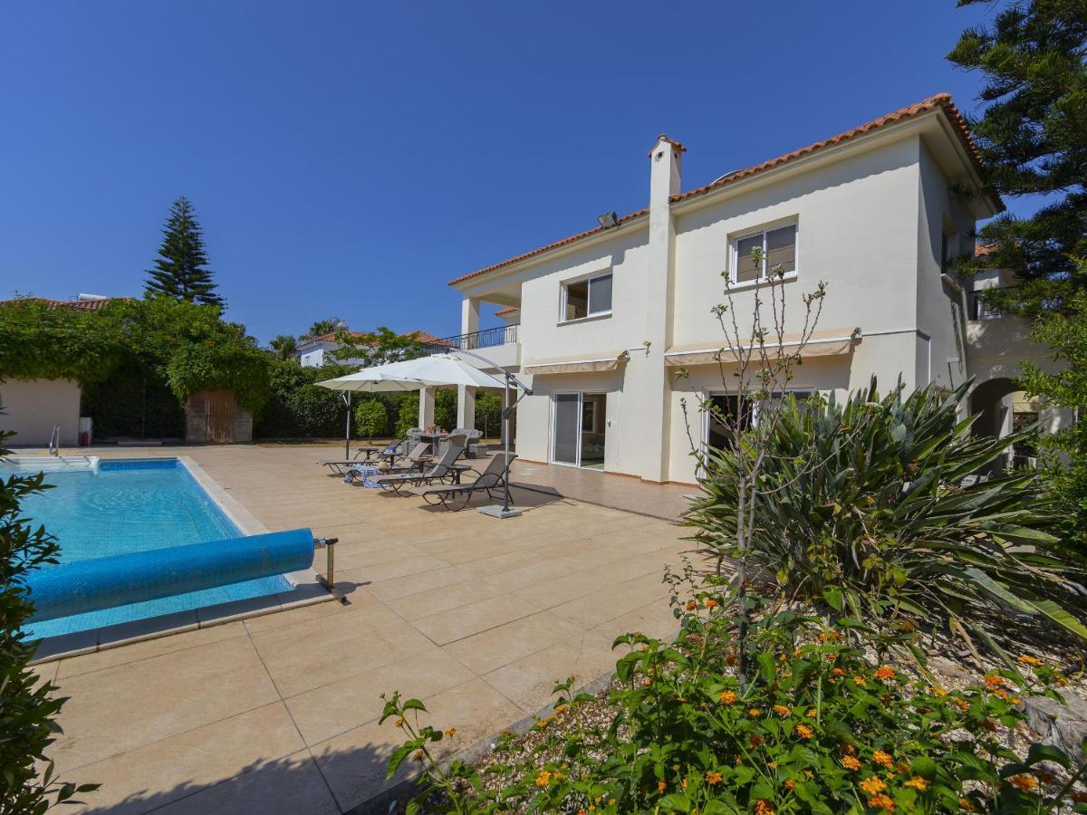 Meneou Seaside Mansion 7 Villa Larnaca Eksteriør billede