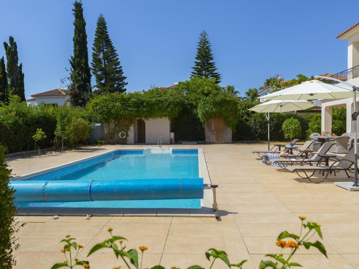 Meneou Seaside Mansion 7 Villa Larnaca Eksteriør billede