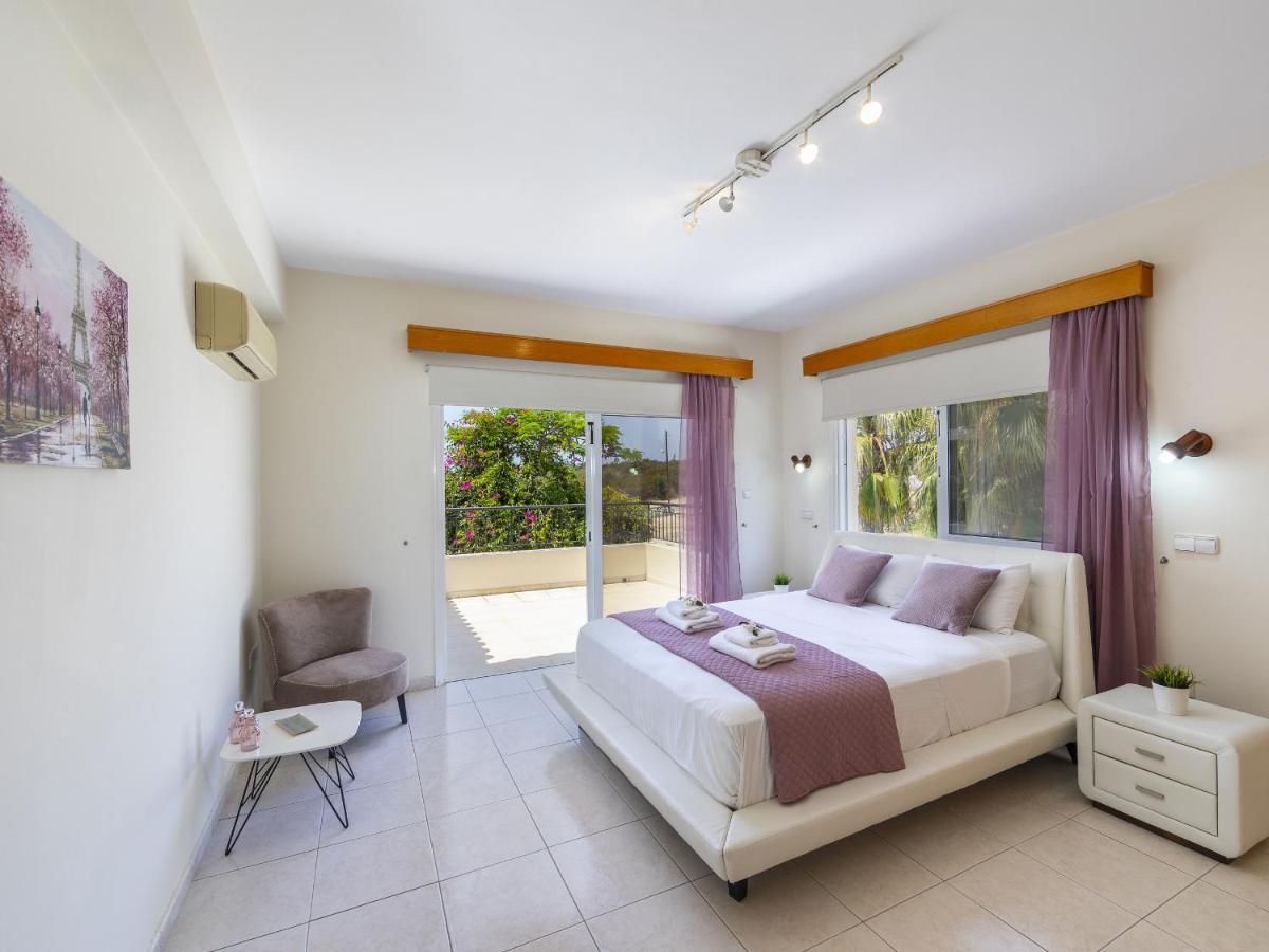 Meneou Seaside Mansion 7 Villa Larnaca Eksteriør billede